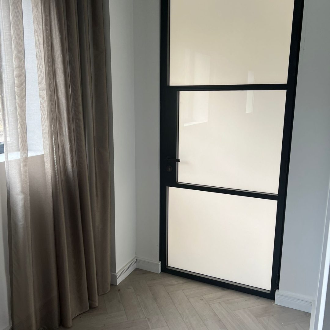 RAL 7016 Interior Single Door 6.8mm White Lam.JPG